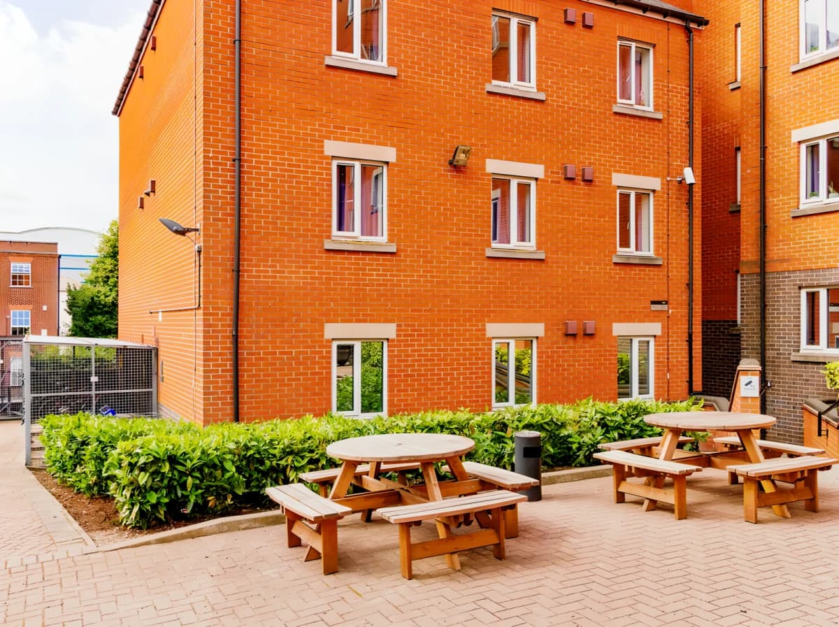 Outdoor Features