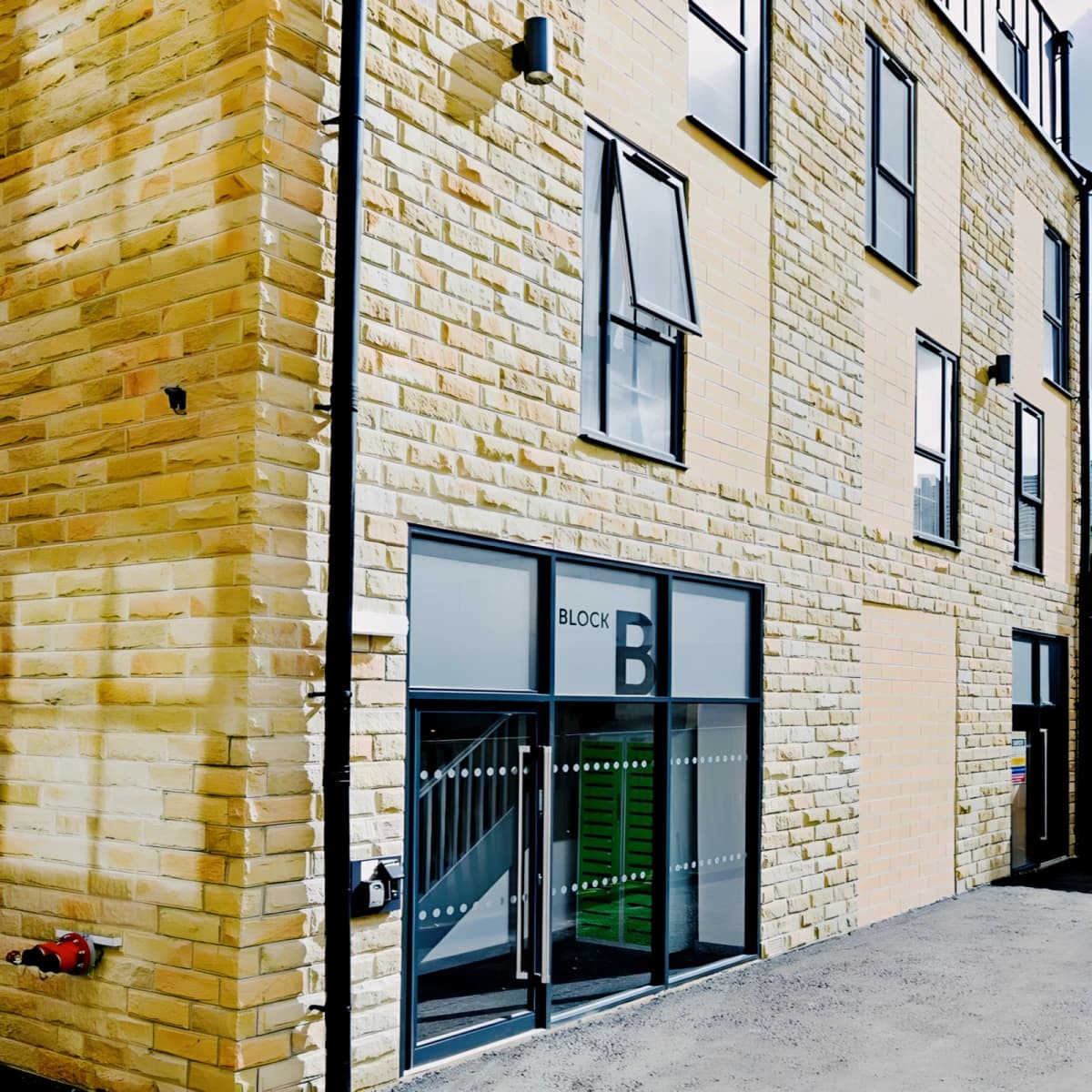 The Courtyard Block B