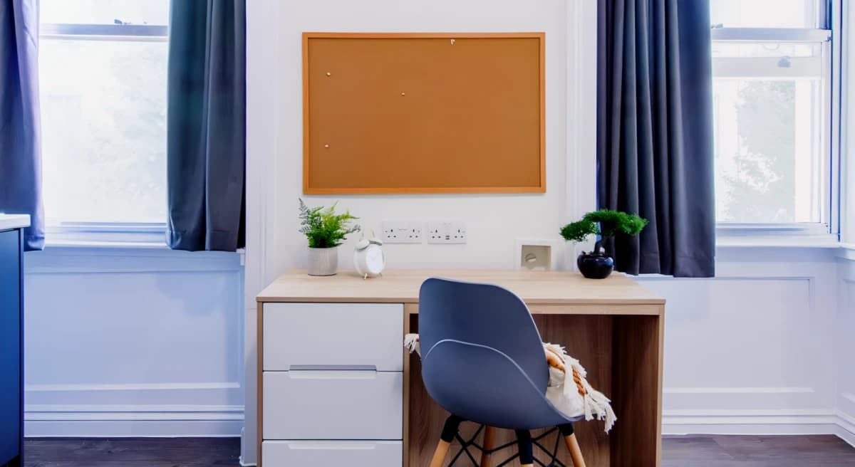 Bloomsbury Janet Poole House image