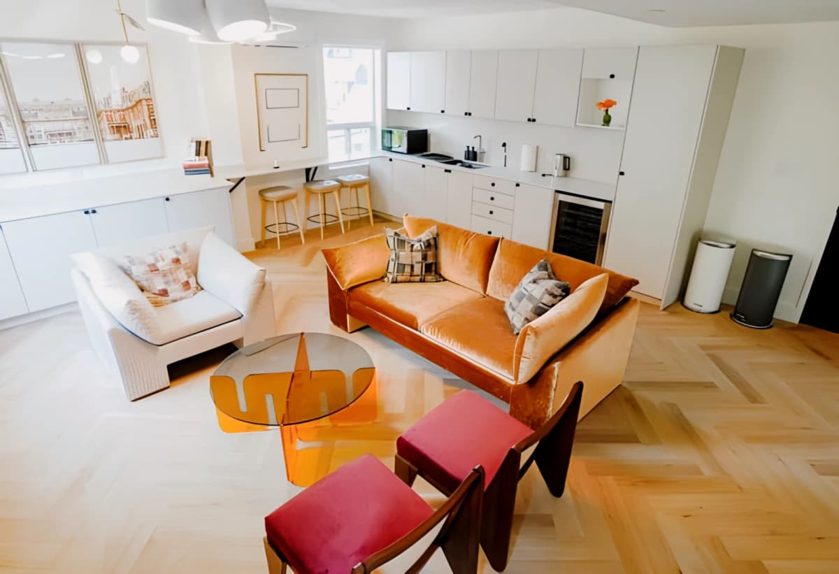 Casa Dream House Yorkville image 3