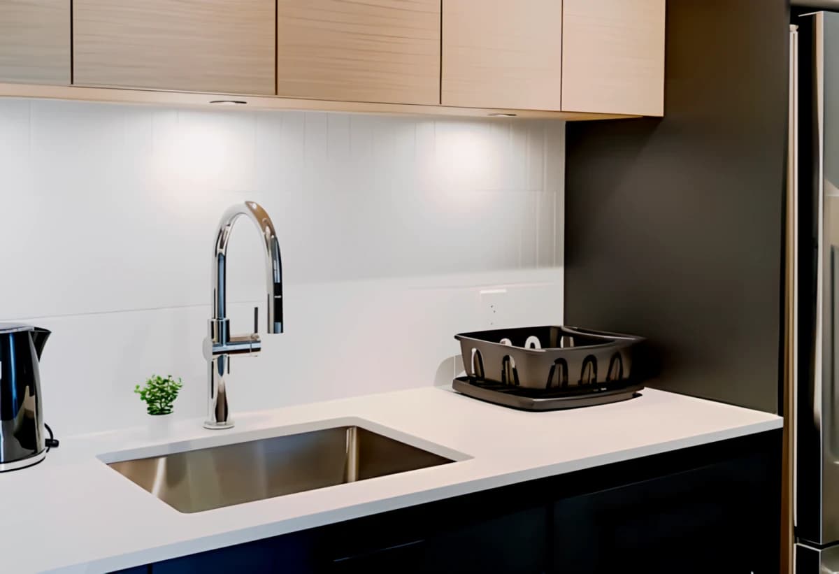 Casa Harrington Residences Vancouver image