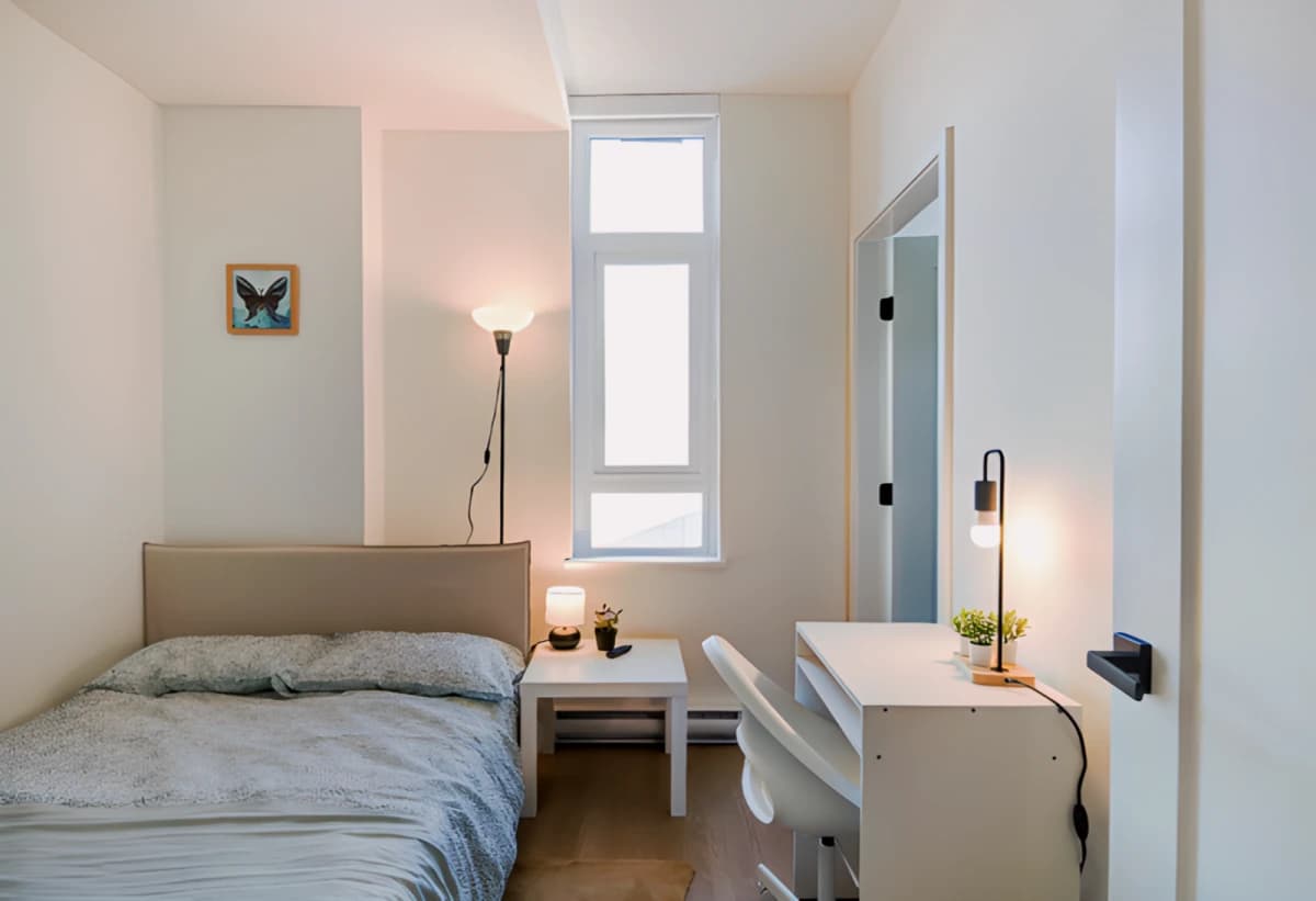 Casa Harrington Residences Vancouver image
