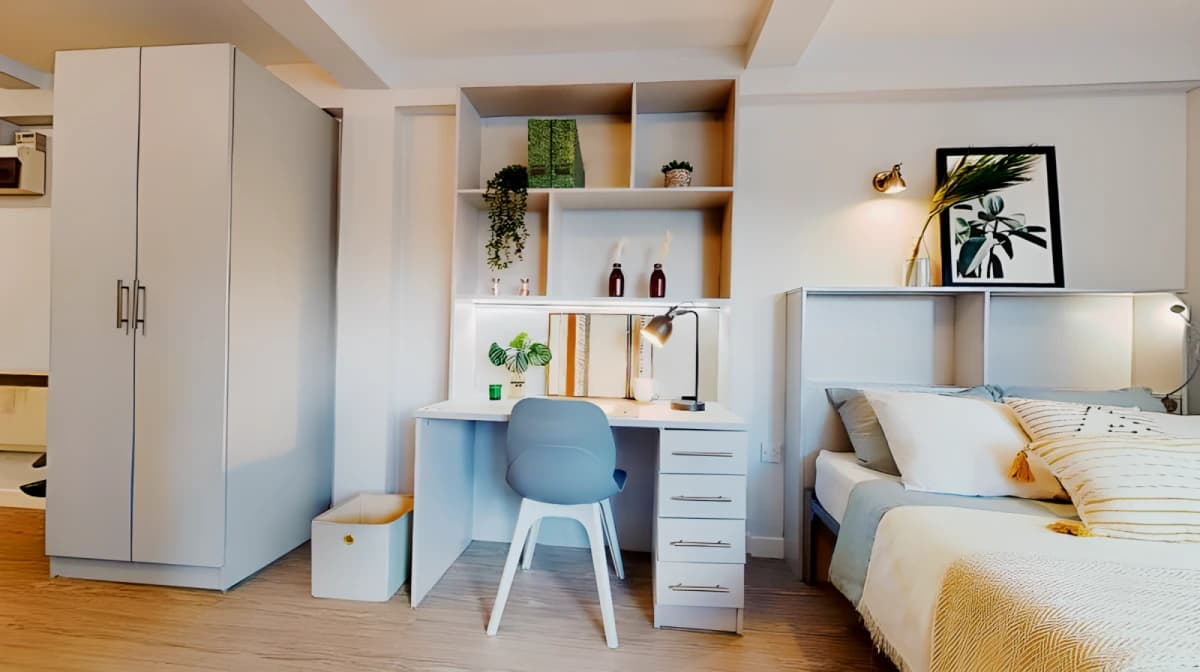 iQ Fenton House image