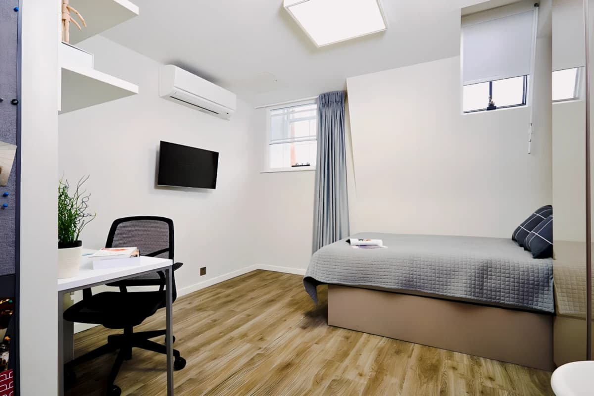 Uit Tinlings Student Accommodation Liverpool image
