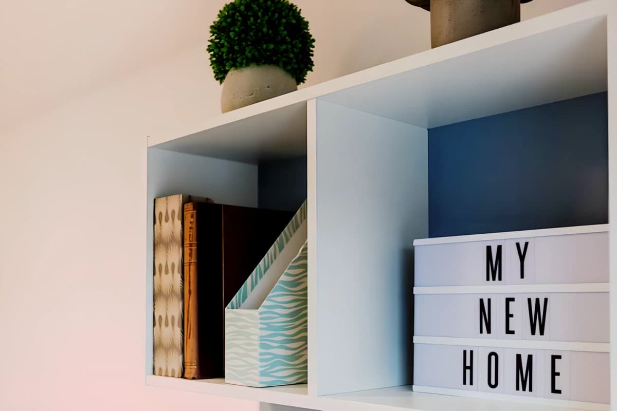 Lit White City Residence image