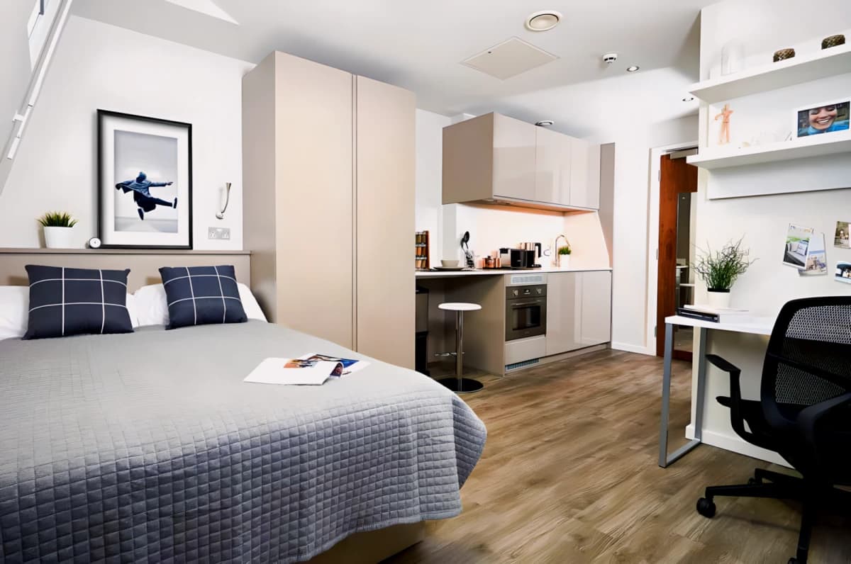Uit Tinlings Student Accommodation Liverpool image
