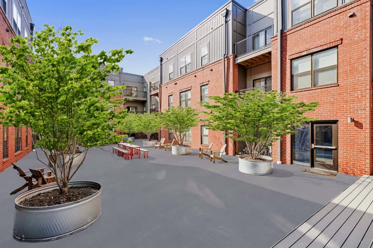 Outdoor Features