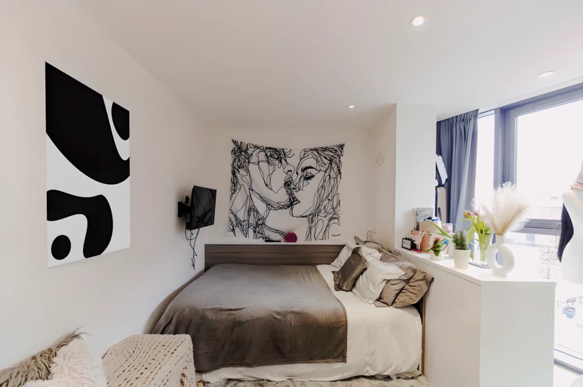 Lumis Student Living image