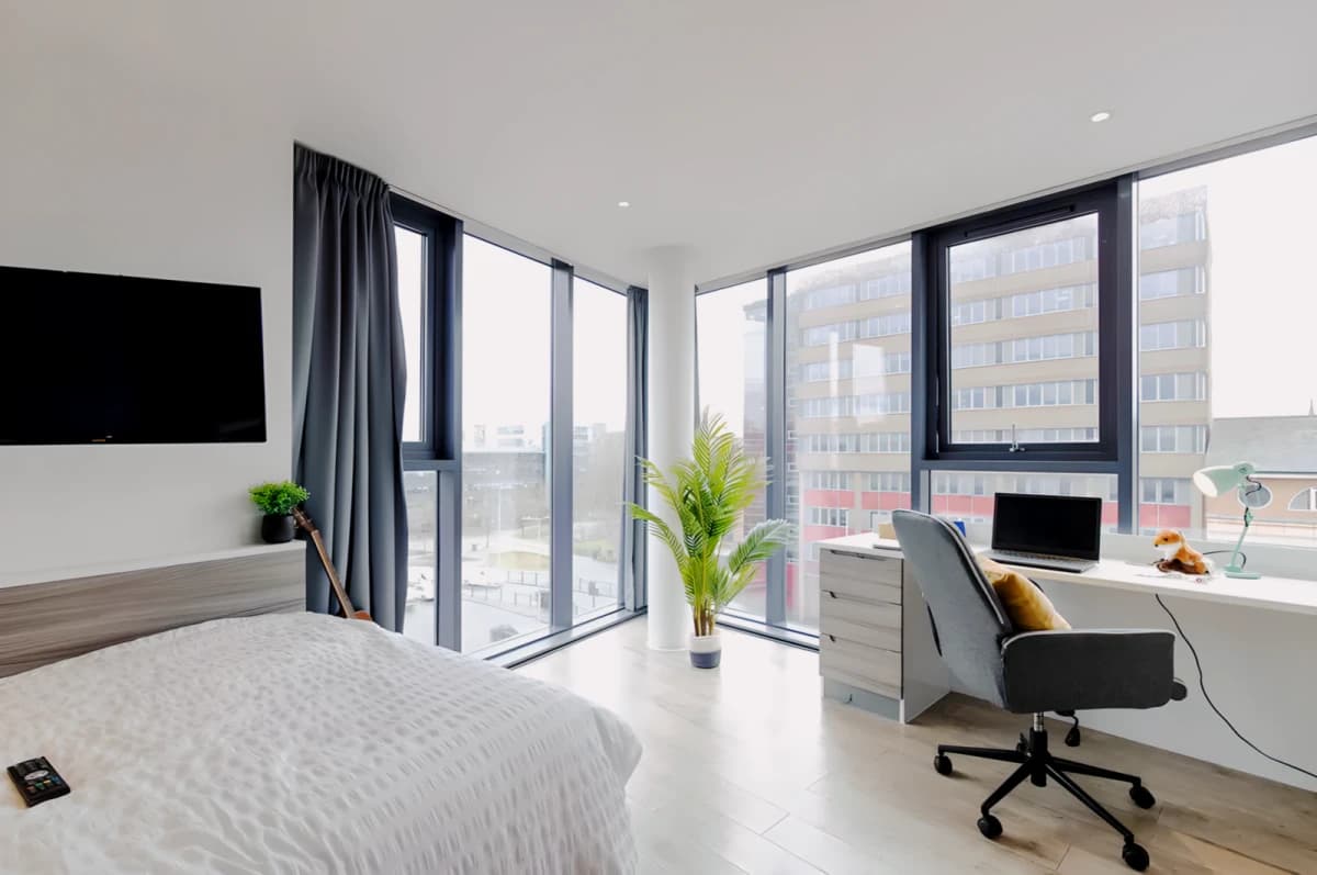 Lumis Student Living image