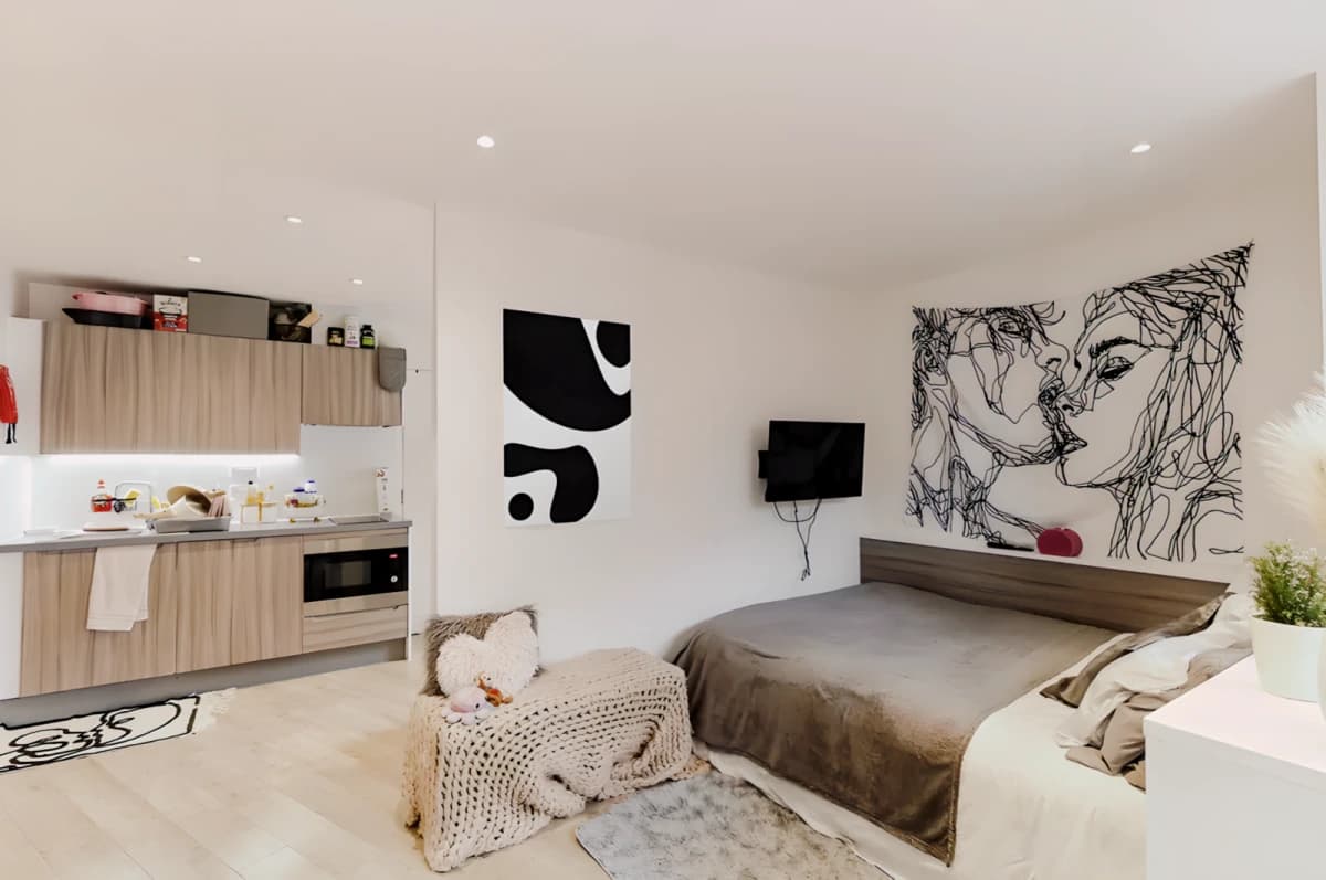Lumis Student Living image