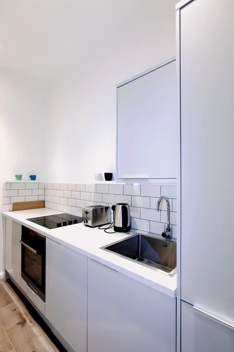 Lit Finsbury House image