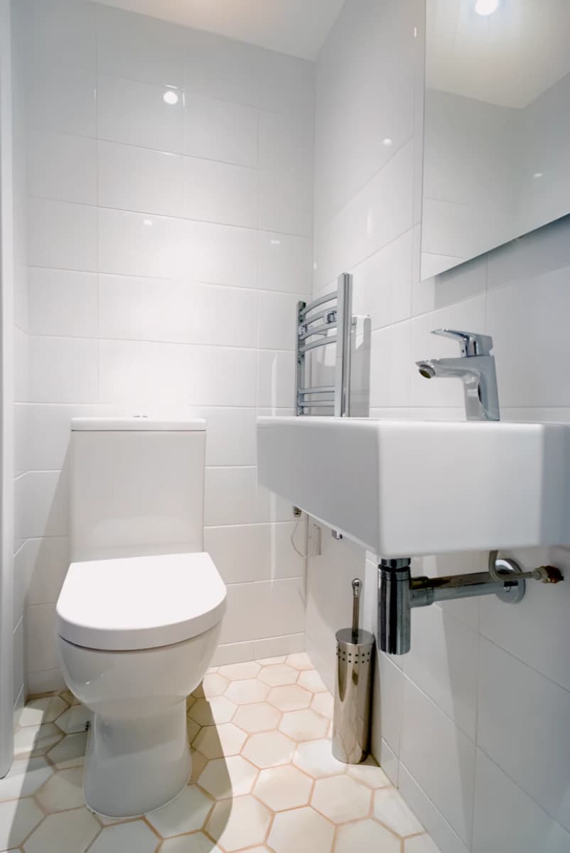 Lit Finsbury House image
