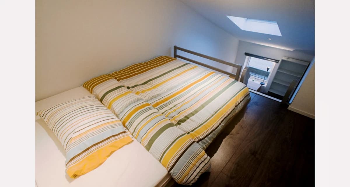 Lit Finsbury House image