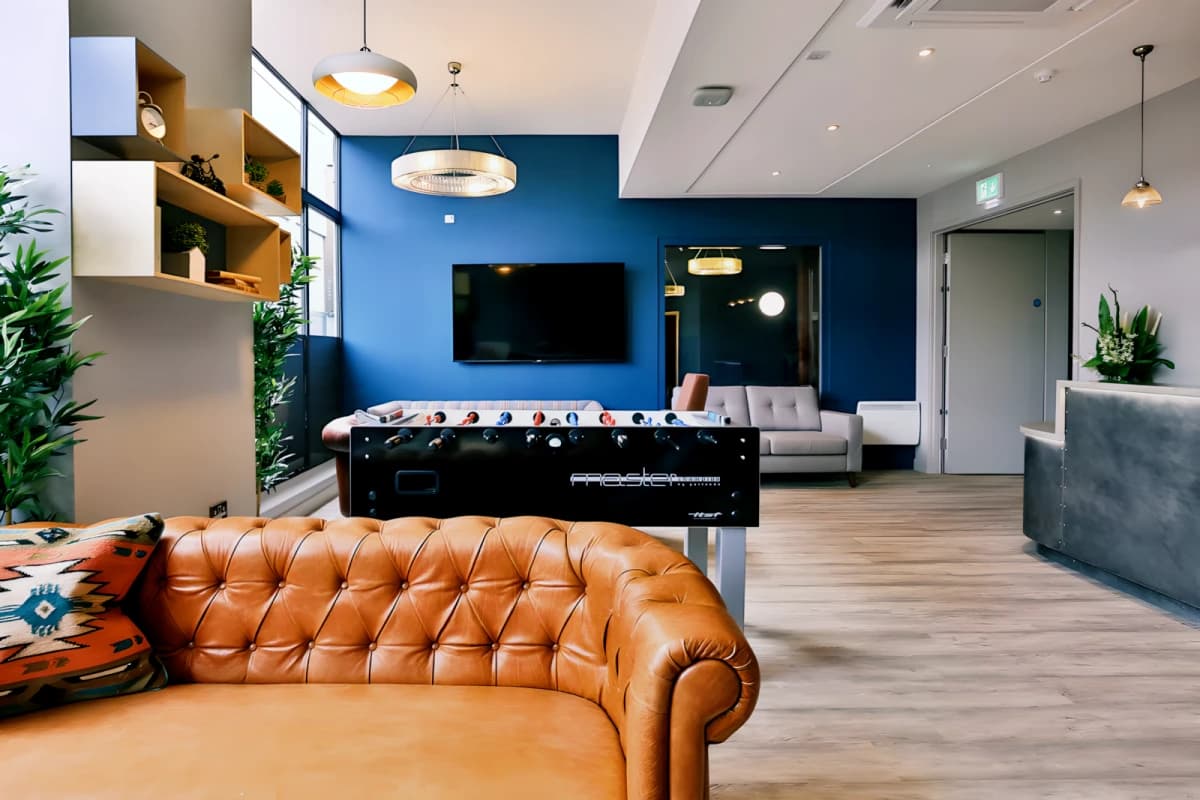 Metrovick House image
