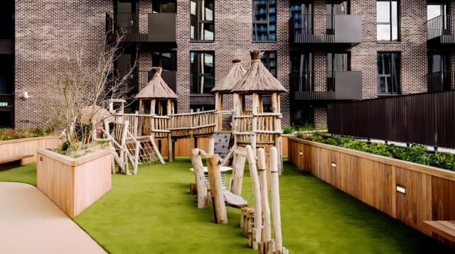 Outdoor Features