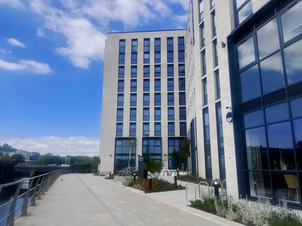 Crown Place image 2