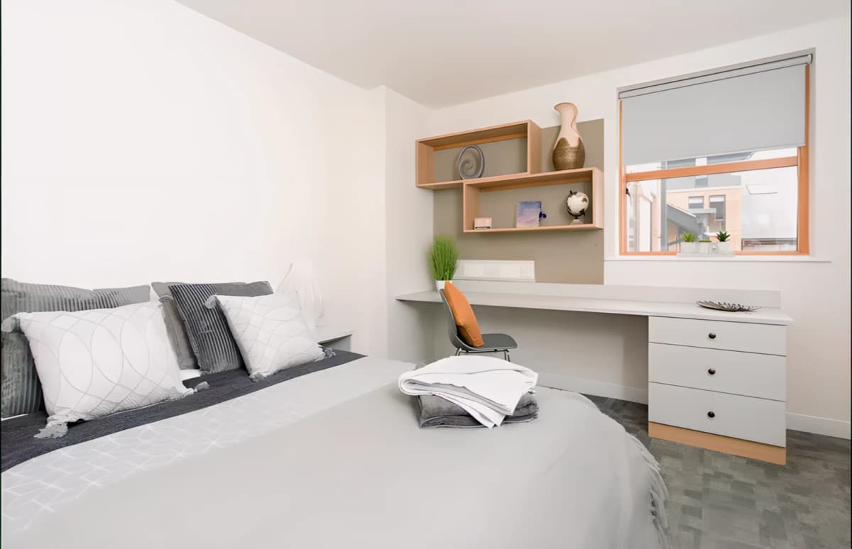 Deluxe En-Suite