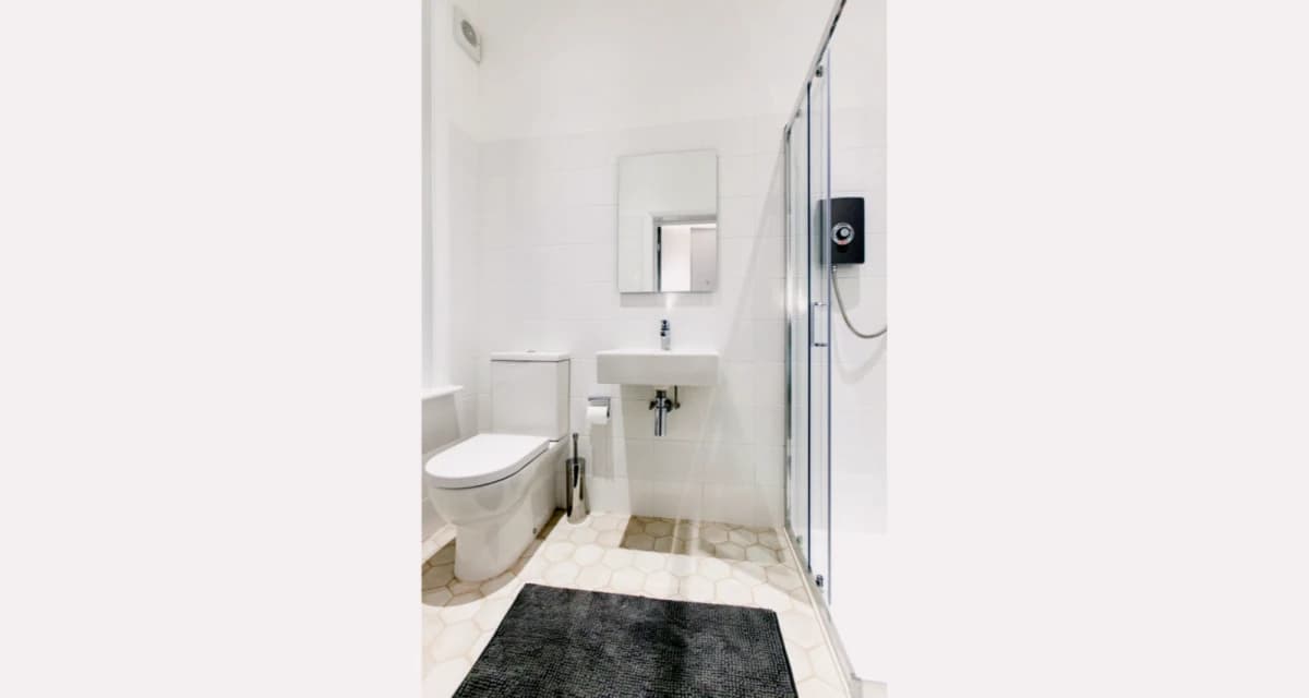 Lit Finsbury House image