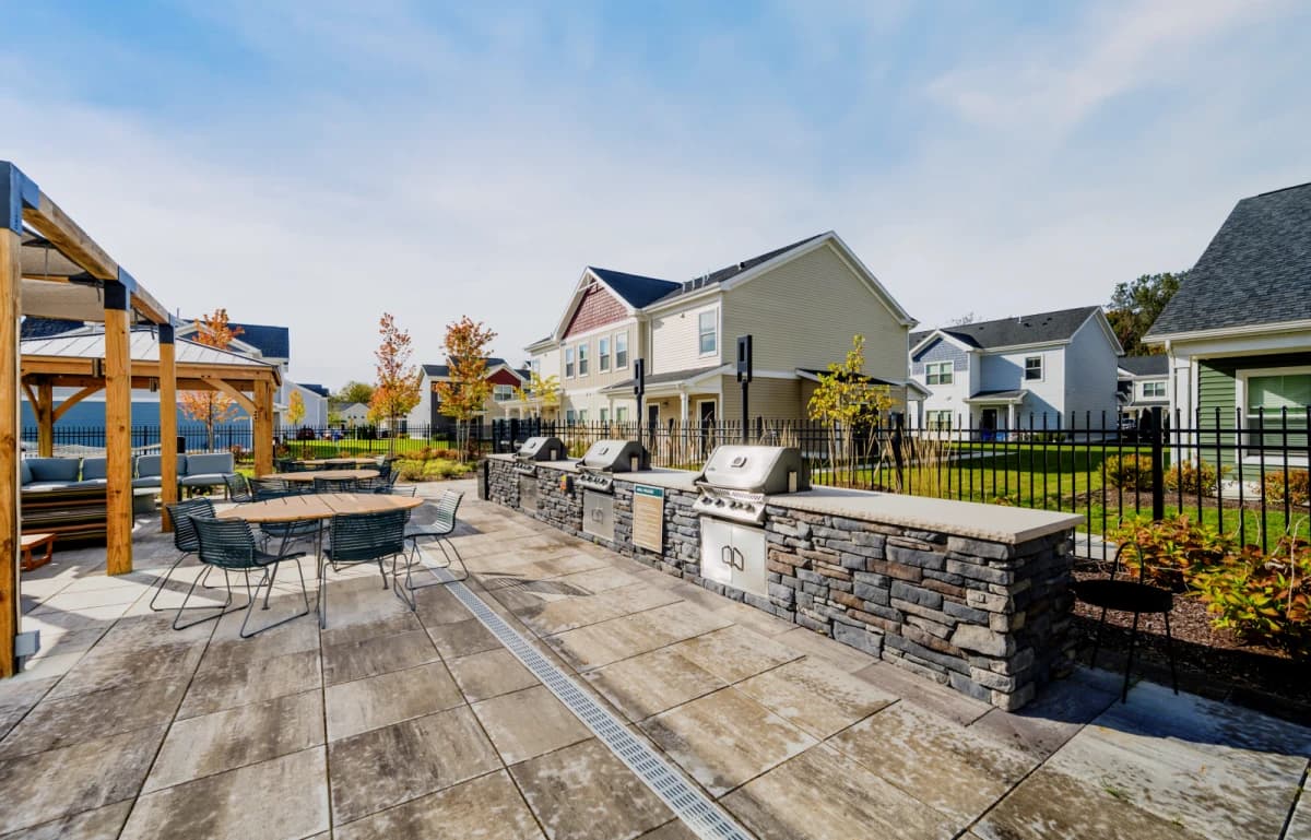 Outdoor Features