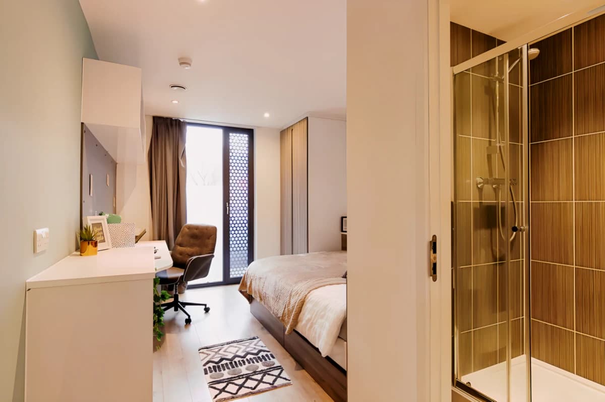 Lumis Student Living image