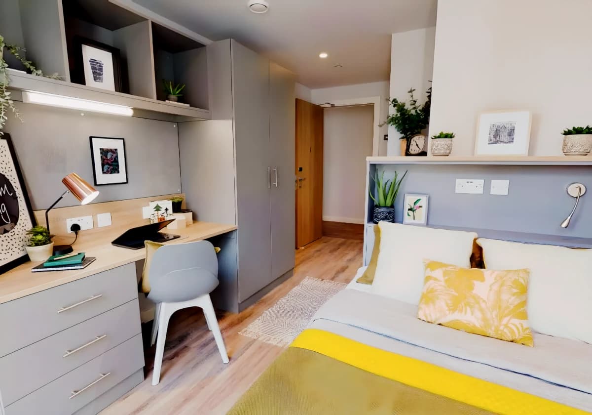 iQ Altus House image