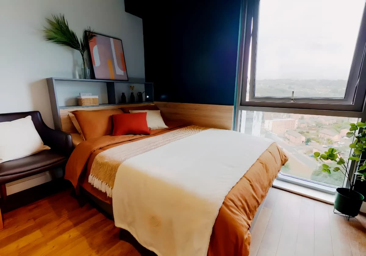 iQ Knight House image