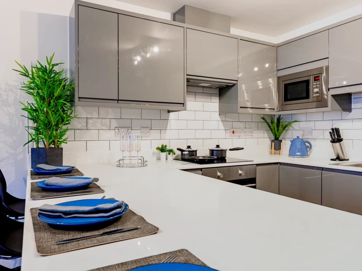 Platinum Ensuite
