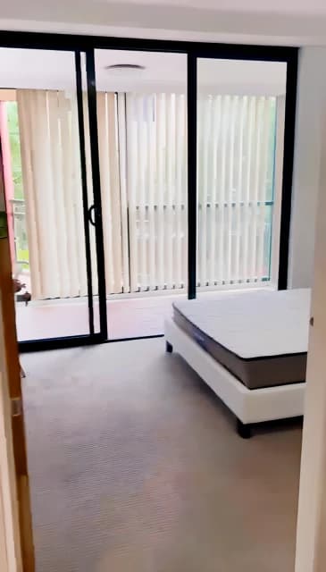 3 beds 2 bath