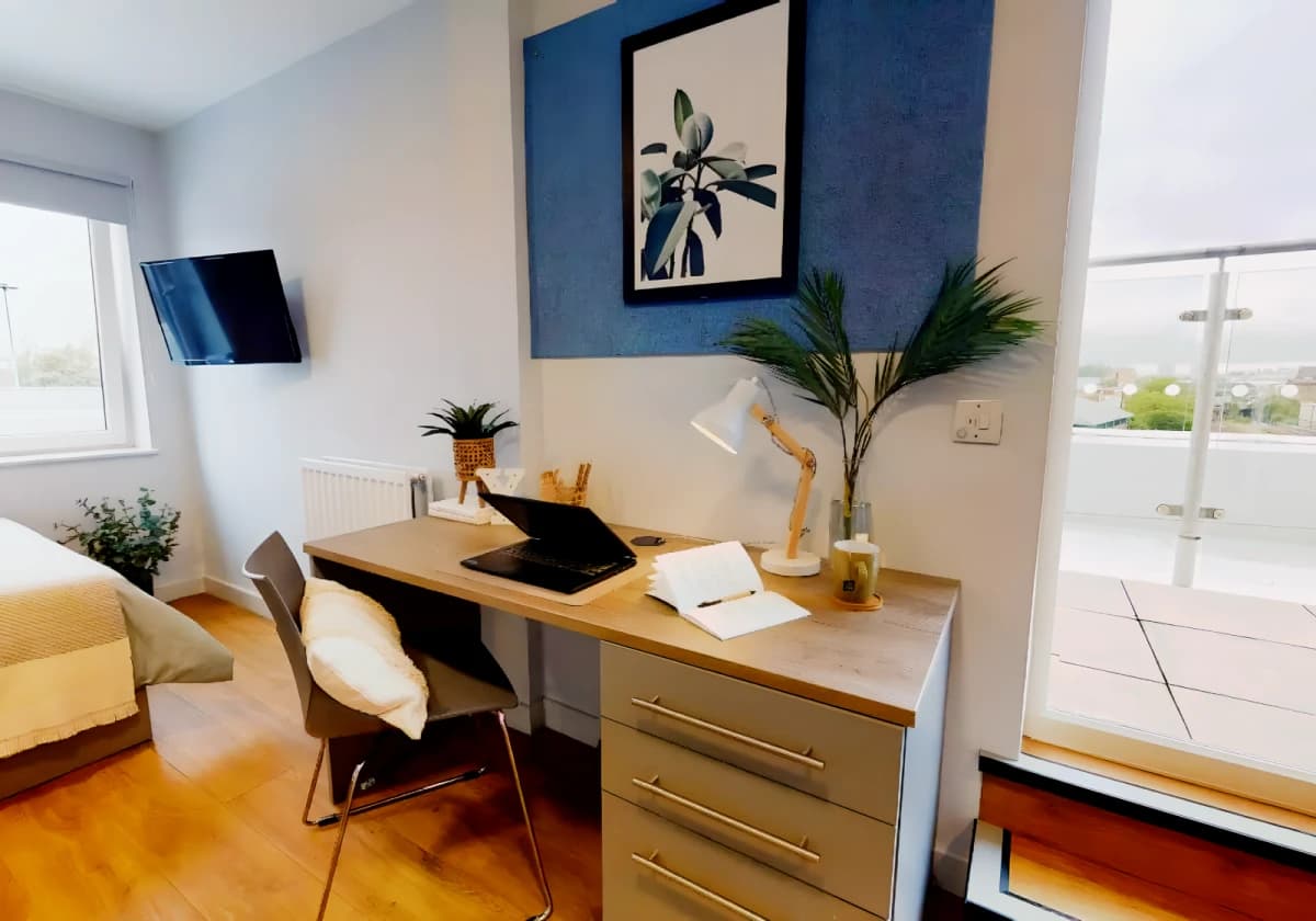 iQ Collingwood image