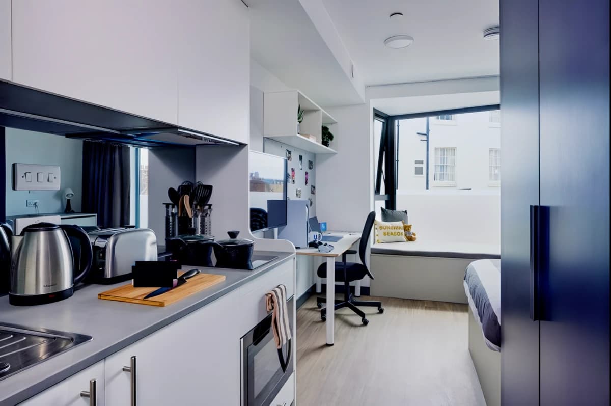 Bargate House image