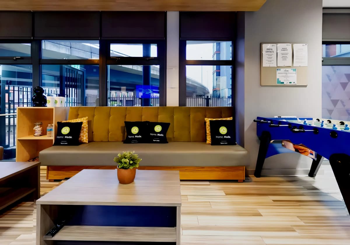 iQ Hayes Wharf image