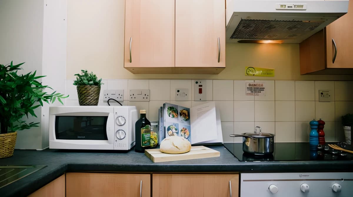 iQ Aspley House image