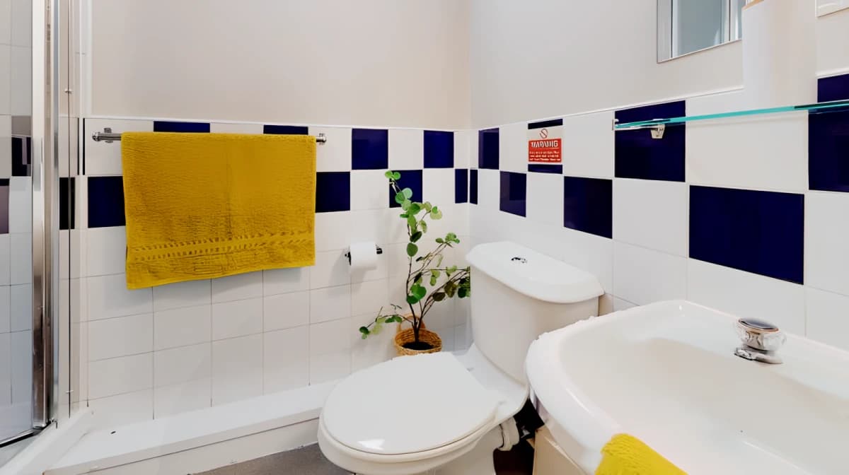 iQ Aspley House image