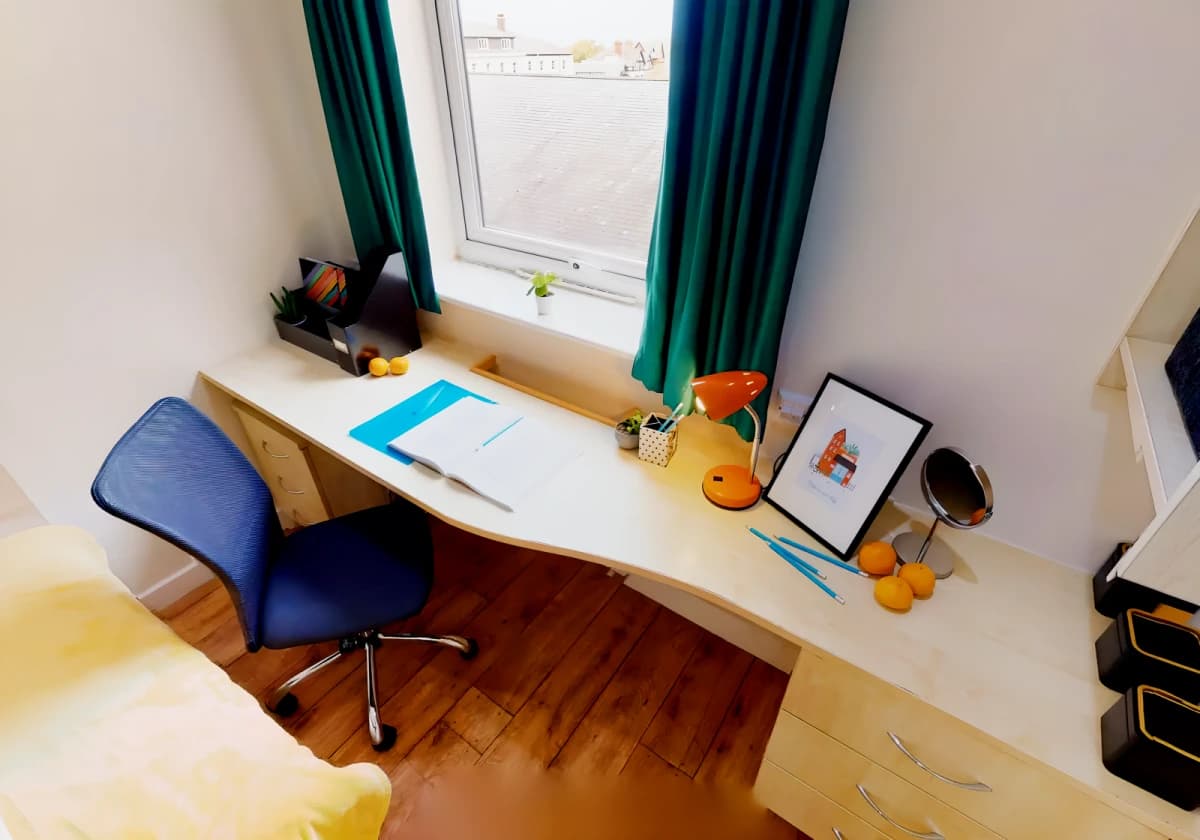 Copper En Suite Plus