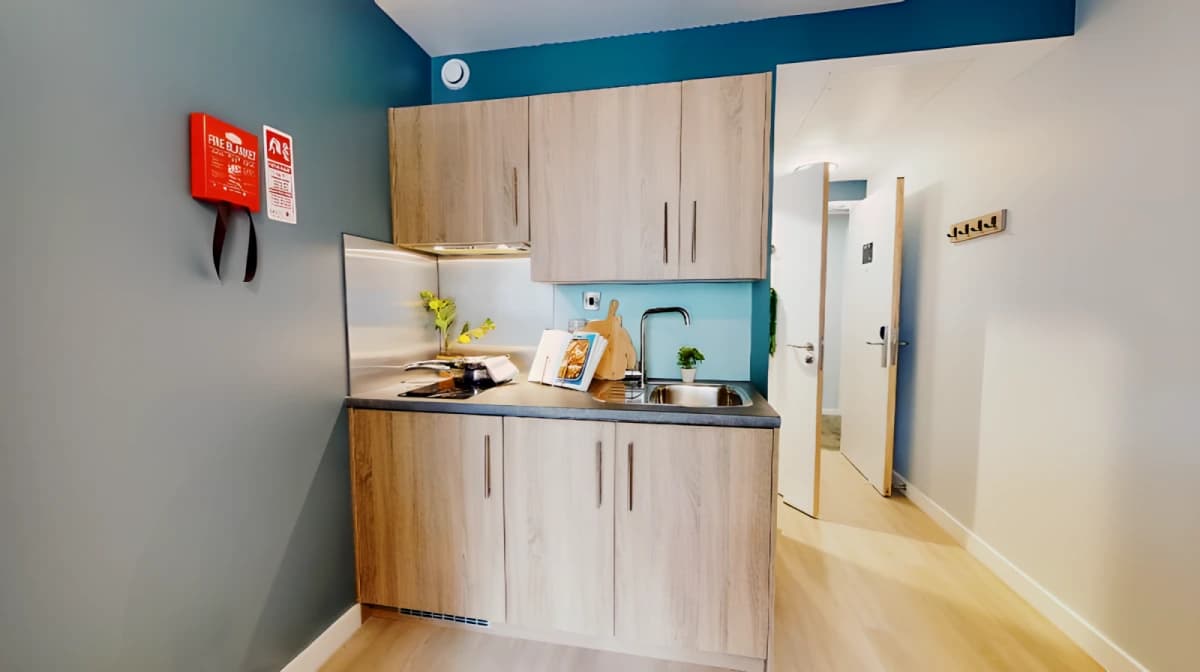 iQ Bankside image