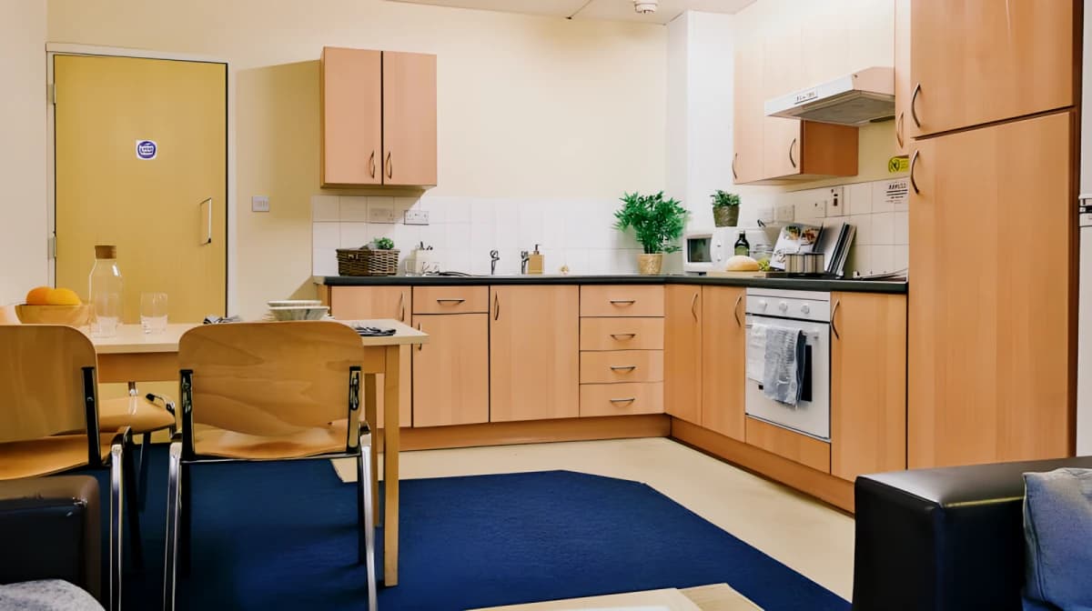 iQ Aspley House image