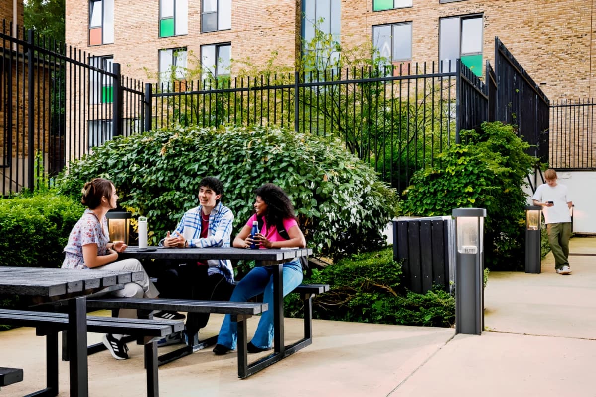 Outdoor Features