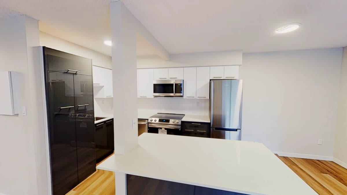 West 6th Avenue image 5