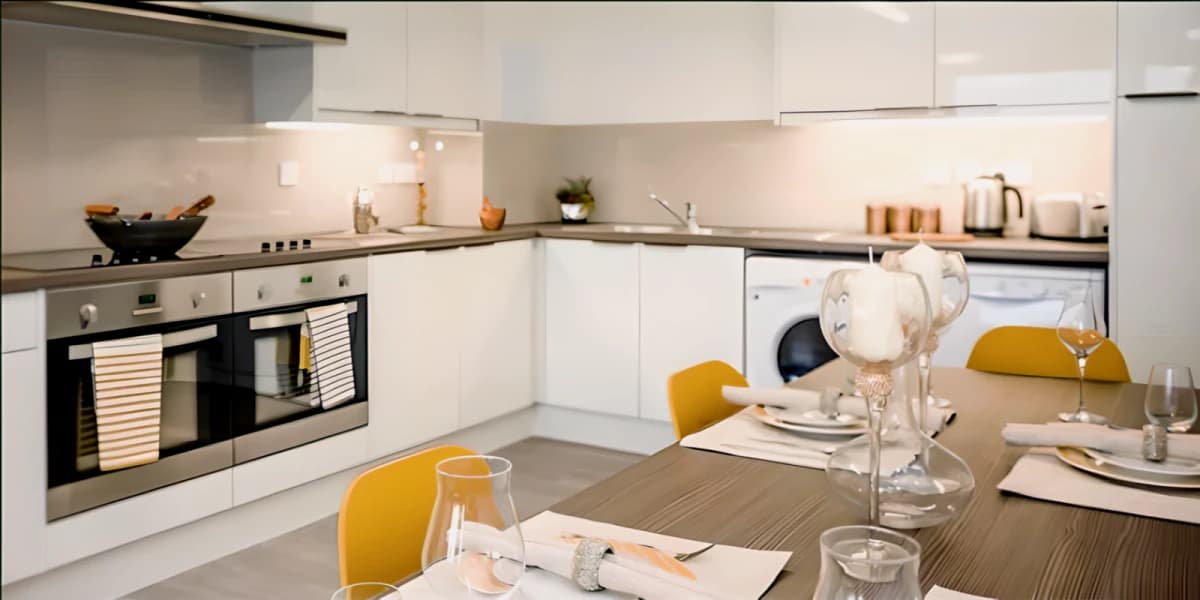Albert Place image