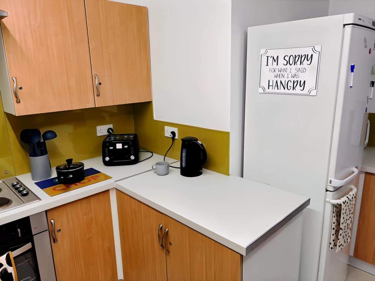 Albion Court image