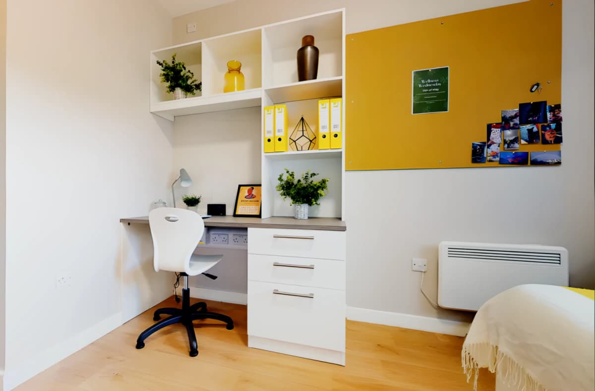 Centro House image