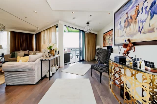 5 Bedroom 6 Bathroom