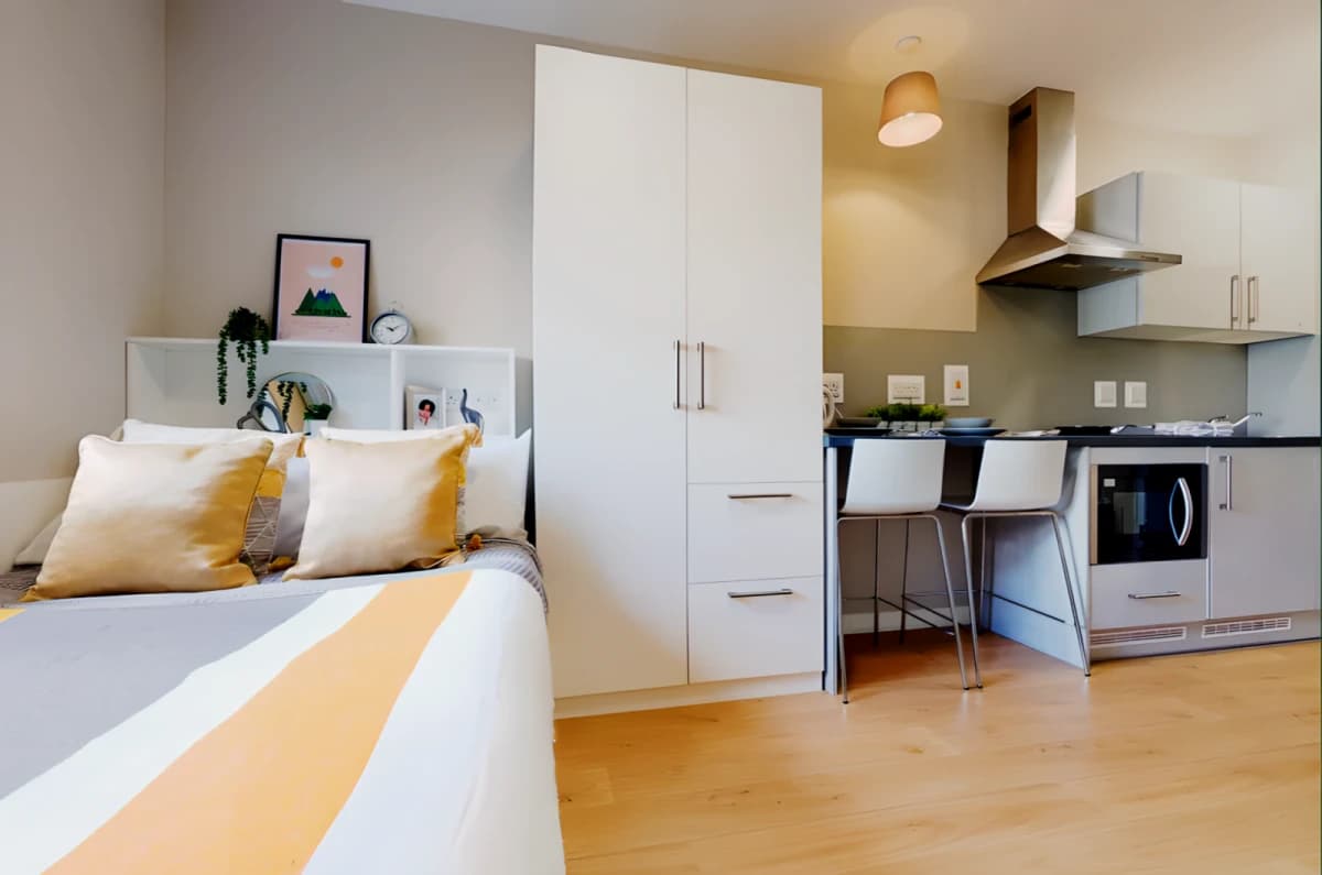 Centro House image