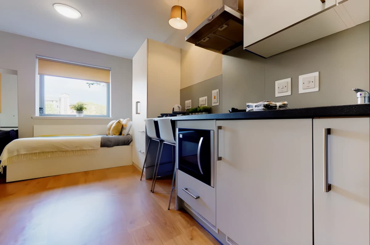 Centro House image
