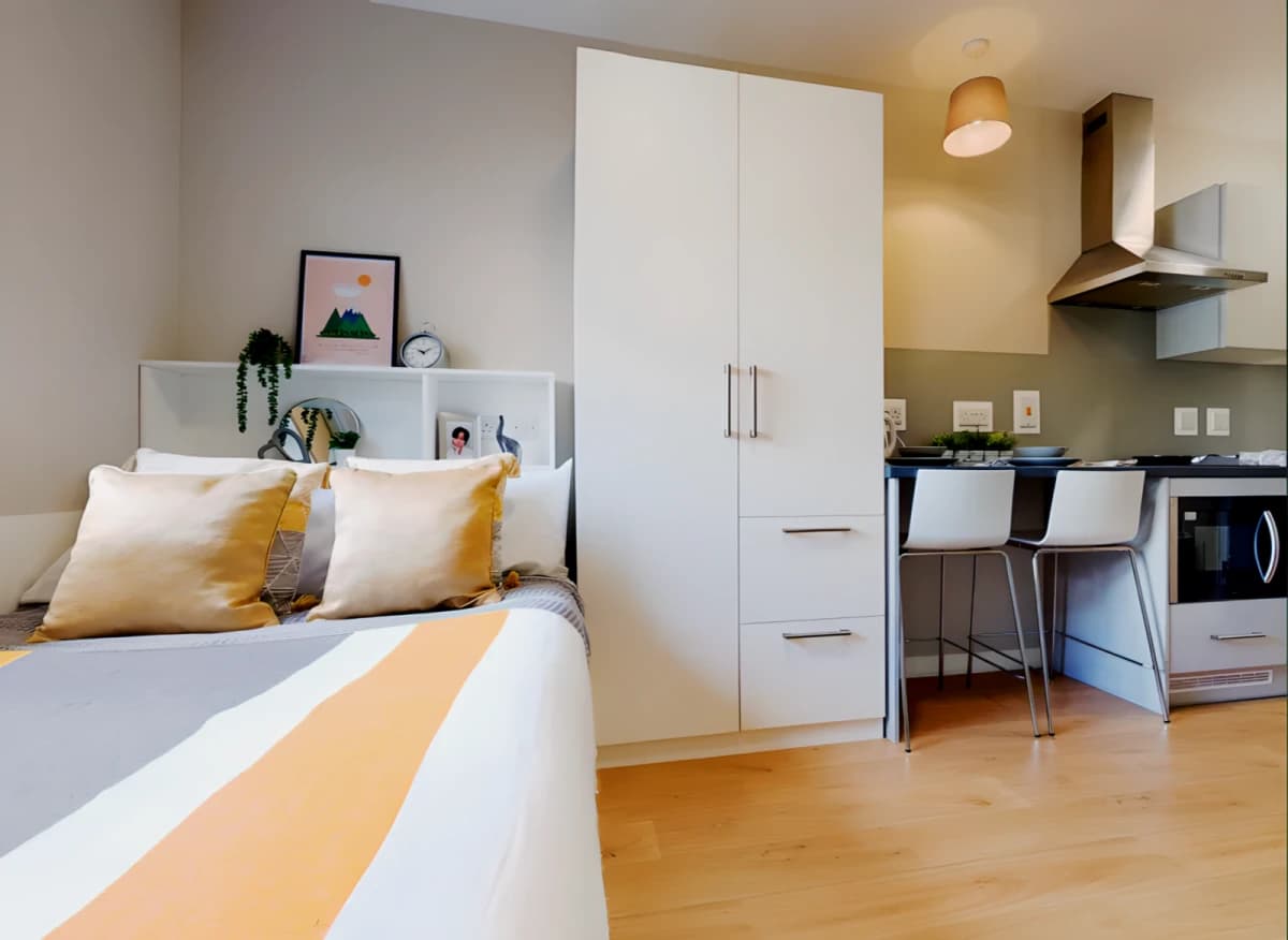 Centro House image