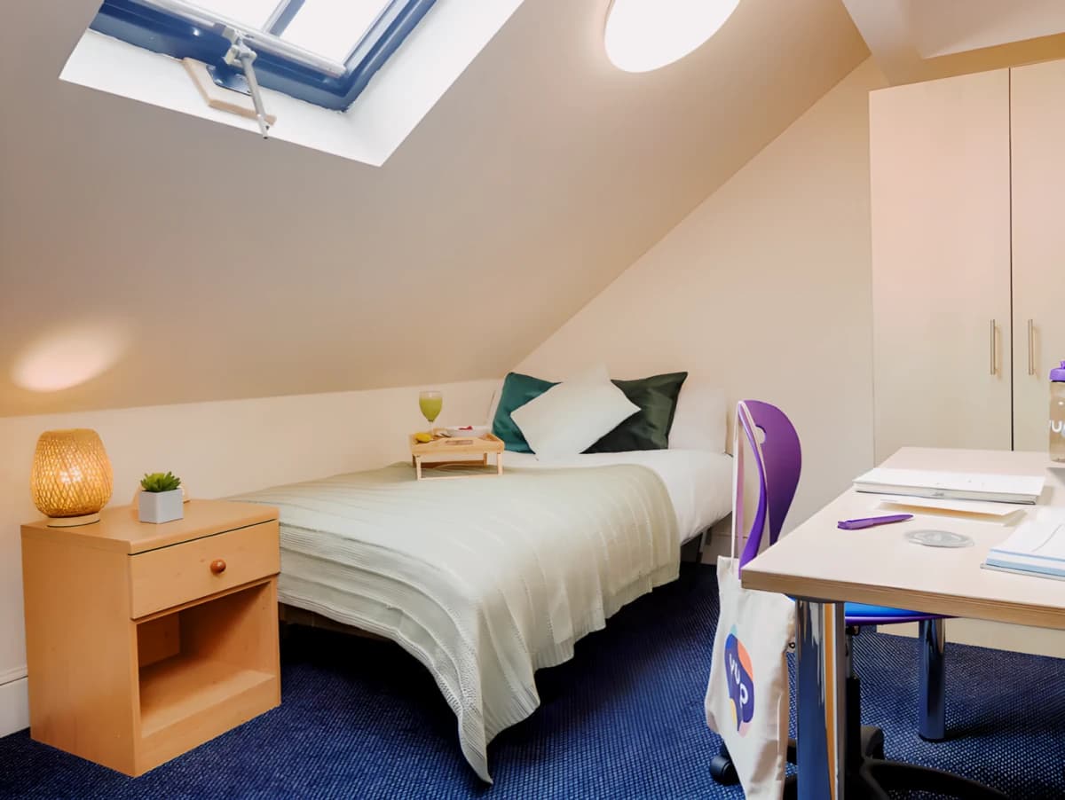 Cable Street image