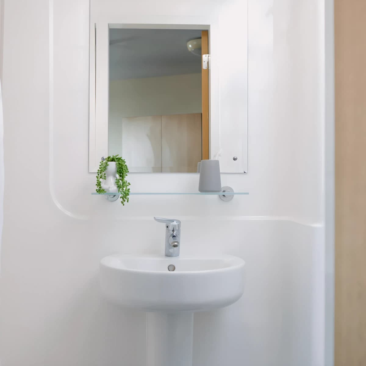 Standard En-Suite