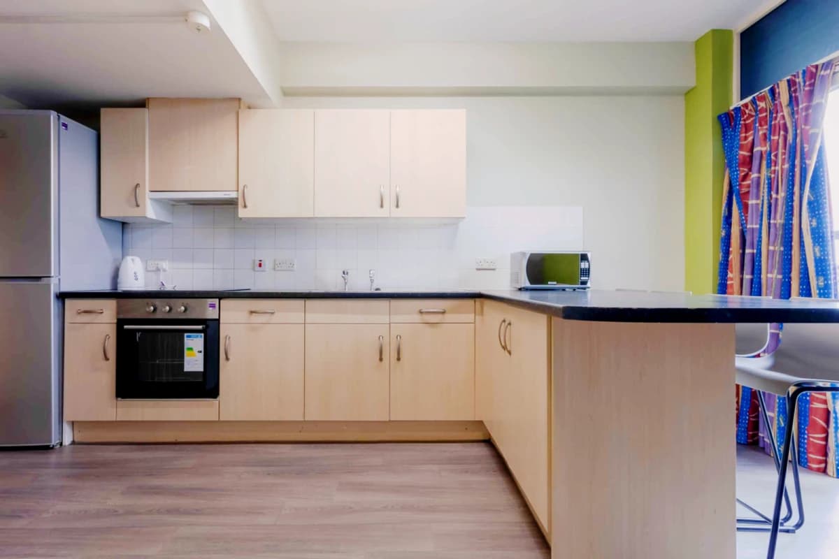Ensuite – Platinum