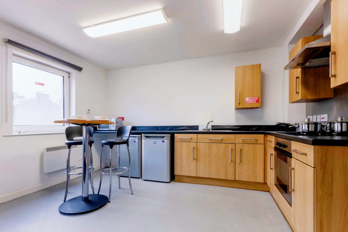 Non Ensuite-Platinum