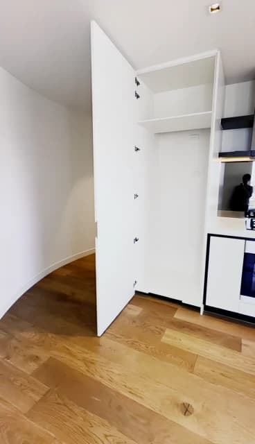 Secondary bedroom*1412